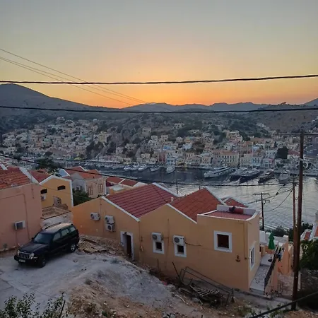 Duchess Harbour View Apartman *