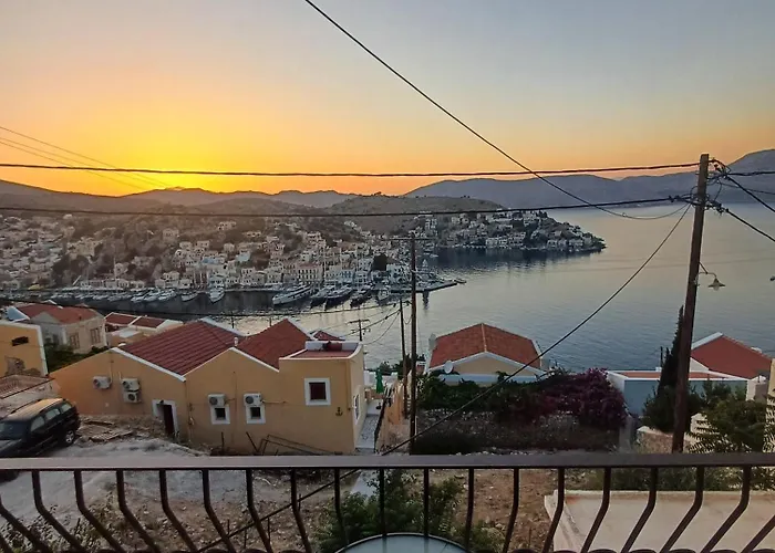 Duchess Harbour View Apartman *