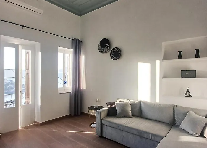 Apartamento Duchess Harbour View Simi