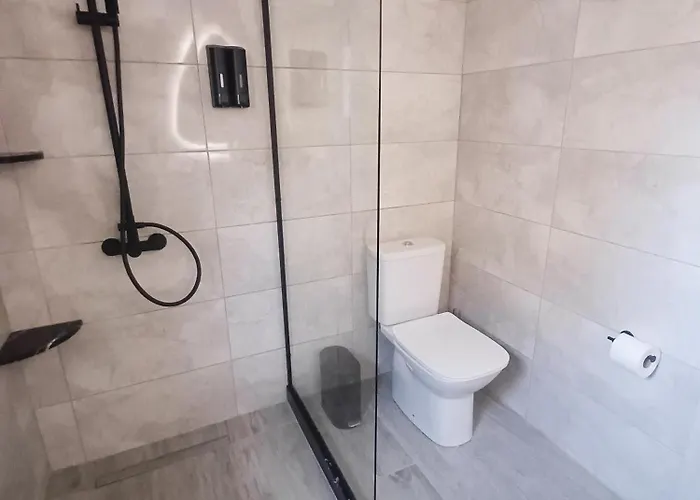 Duchess Harbour View Apartman *